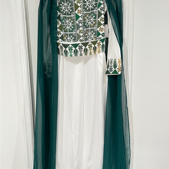 Thoub - Picture 3 of 5